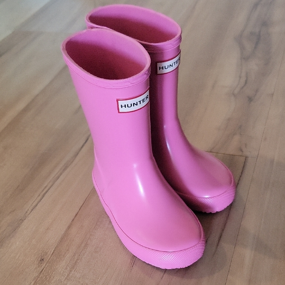 Hunter Fuchsia Waterproof Boots - Picture 3 of 8